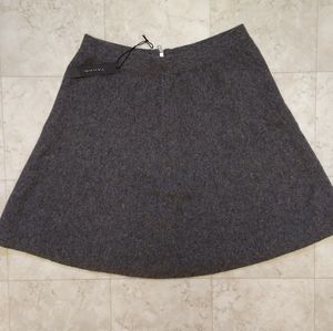 Tahari grey skirt